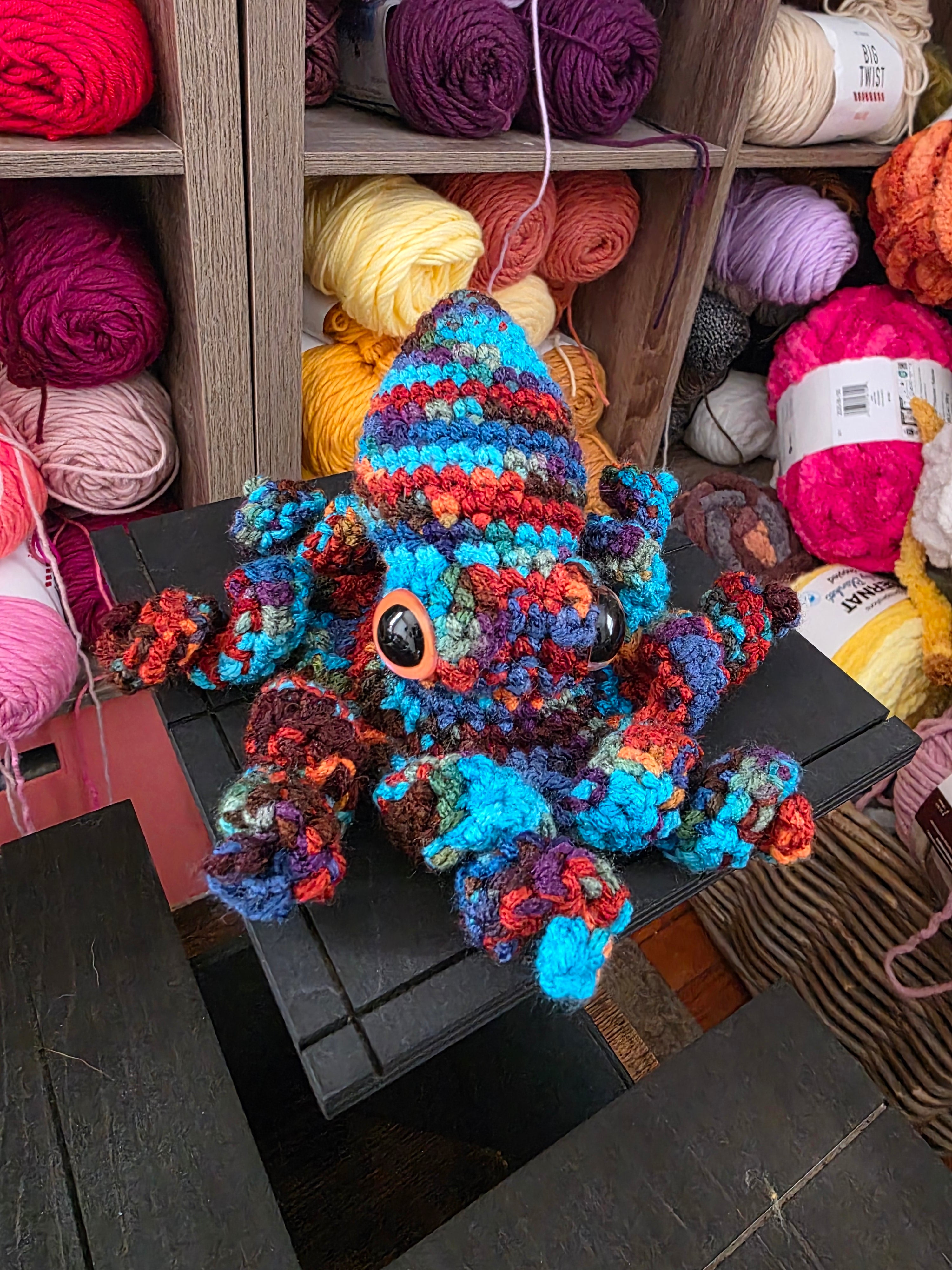 Beaded Detailed Handheld Octopus