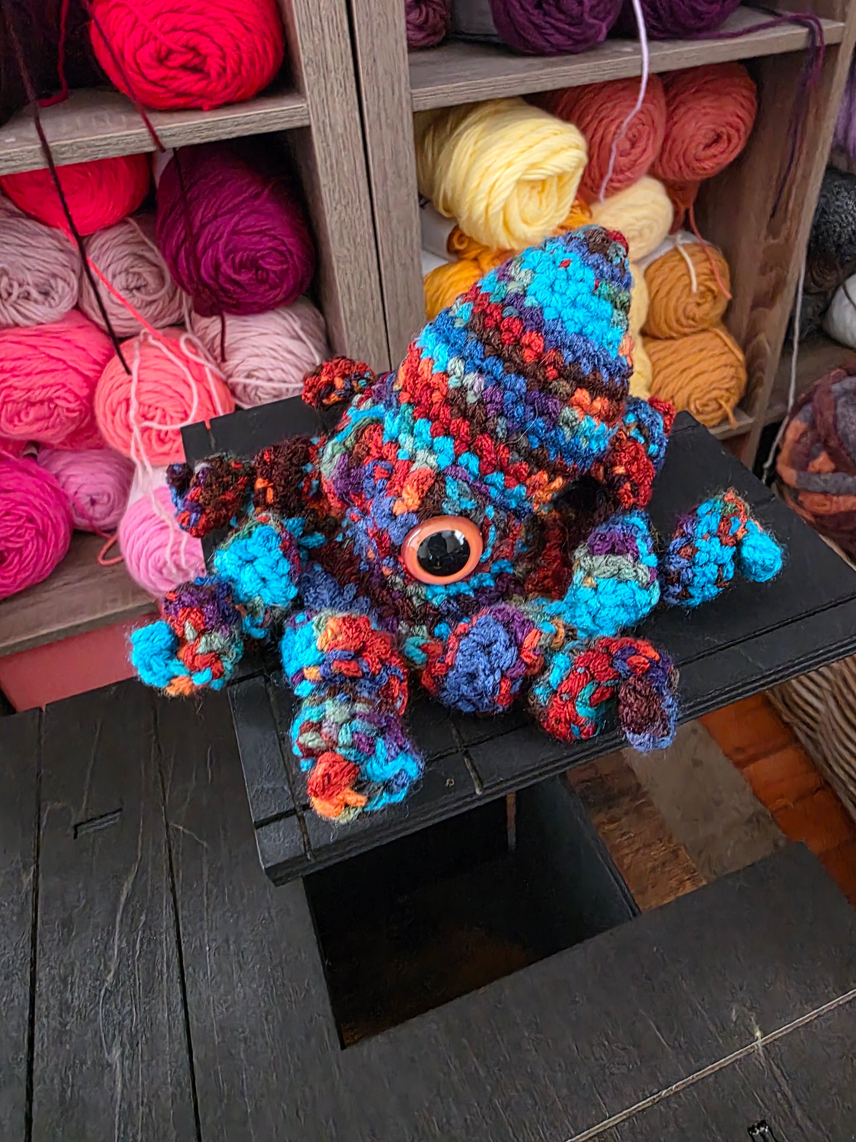 Beaded Detailed Handheld Octopus